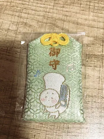 라쿠네 유포니움 튜바군 부적