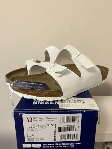 BIRKENSTOCK 샌들 화이트 40