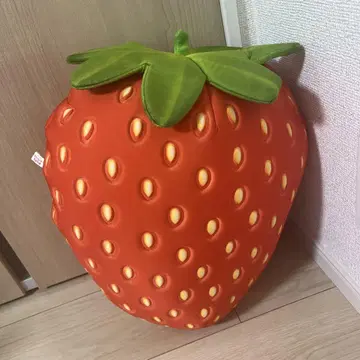 딸기 봉제 인형