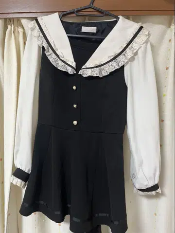 LIZLISA 세일러 카라 셋업 블랙