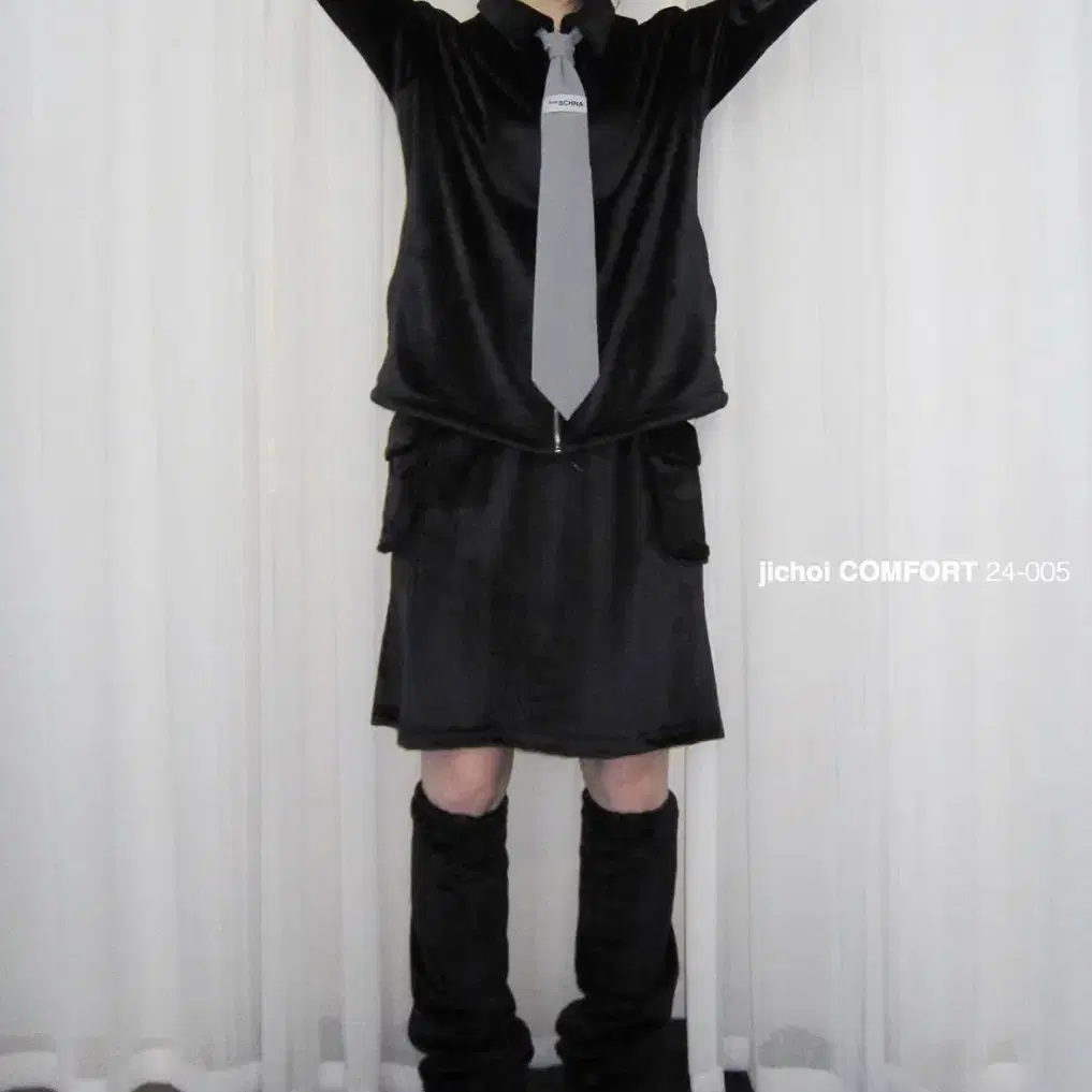 【JICHOI COMFORT】24-005 FLEECE POCKET SKIRT (CRANBERRY) Jichoi Comfort 24-005 Fleece Zip-Up + Skirt on Bunjang