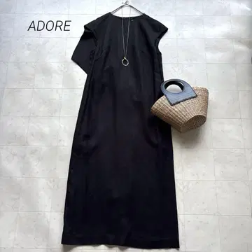 어도어 ADORE 새상품급 백 프릴 마 혼방 원피스 블랙 검정 38