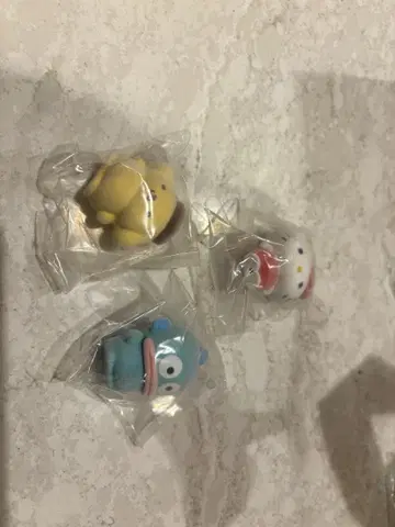 산리오 푹신푹신 플로키 인형 가챠가챠