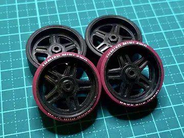 미니 사륜구동 페라 타이어 약 26.0mm 로우 프릭션