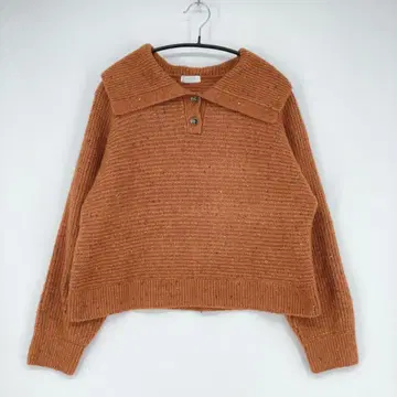 LOWRYS FARM 오렌지 크롭 니트 탑