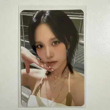 TWICE 이 곡은 사운드웨이브를 위해 라키드로 미나