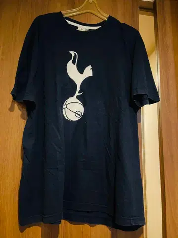 토트넘 홋스퍼 티셔츠 OFFICIAL MERCHANDISE