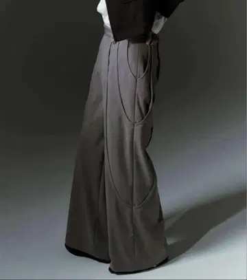 goat essence tuck wide pants 사이즈 3 슬랙스