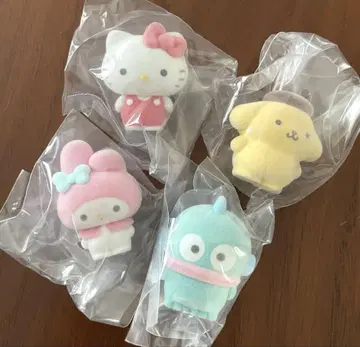 산리오 푹신푹신 플로키 인형 4개 세트