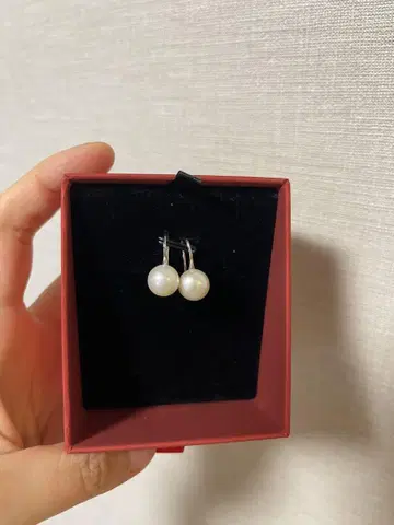 담수 진주 귀걸이 양쪽 귀