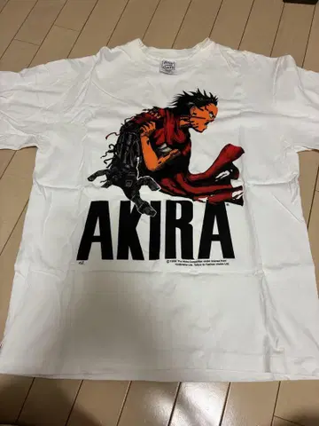 AKIRA 티셔츠 L 사이즈