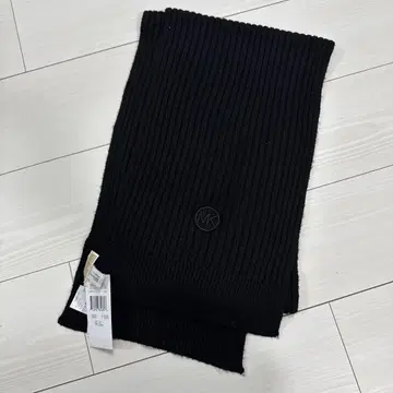 블랙 리브 니트 머플러 마이클코어스