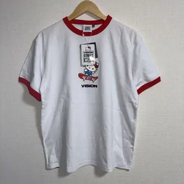 VISION STREET WEAR 헬로키티 M 사이즈 스케이트보드 티셔츠
