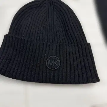 마이클코어스 블랙 니트 모자 MK 로고