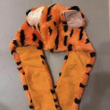 디즈니 티거 머플러 캡