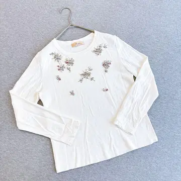 마리에파에프데 크루넥 비쥬 스트레치 니트 M 화이트