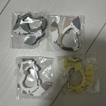 꼬리를 흔들며 냥코 카라비너