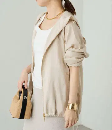 Loungedress 시어 지퍼 후드티 베이지 계열