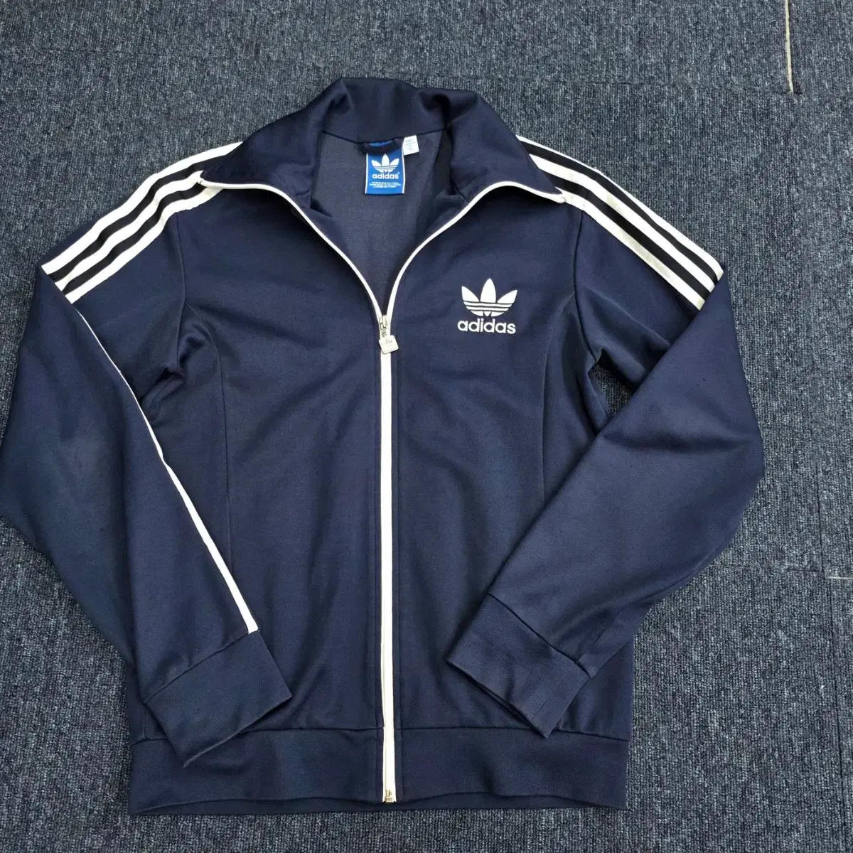 【新品】Adidas x Everyone Track Top ジャケット L Adidas x Everyone Track Top ジャケット L