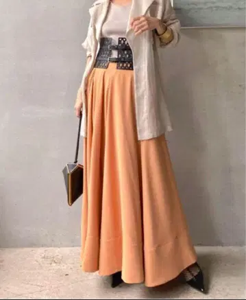 새상품 택 포함 AMERI vintage 플레어 롱 스커트 M