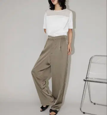 턱 새틴 와이드 슬랙스 팬츠 M 사이즈
