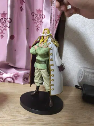 원피스 흰 수염 에드워드 뉴 게이트 피규어 19.3cm