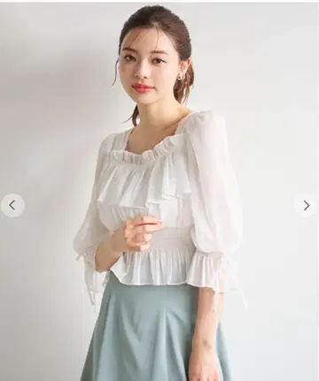 릴리안 캐럿 오프 숄드라이크 시어 블라우스 오프