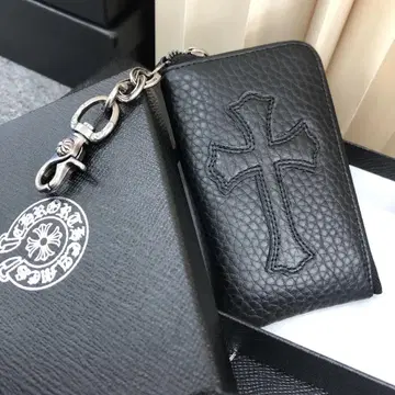 크롬 블랙 가죽 크로스 자수 코인 케이스