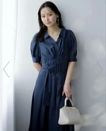 카슈쿨 셔츠 원피스 네이비 컬러
