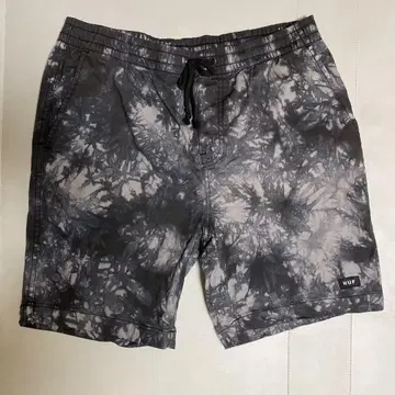 HUF 숏 팬츠 타이다이 패턴 M
