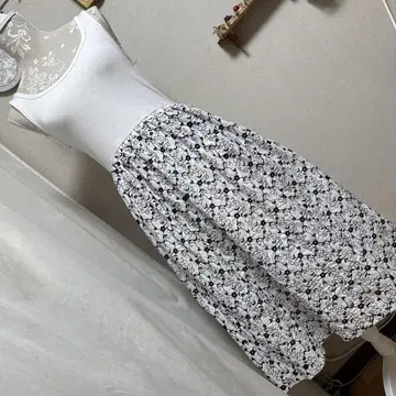 택 포함 새상품 자라 원피스 자수