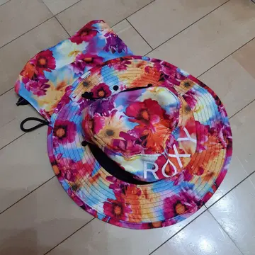 록시 ROXY 나카가와 미카 아웃도어 햇 플라워 프린트