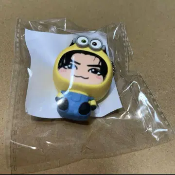 카와무라 카즈마 미니언 인형옷 키링