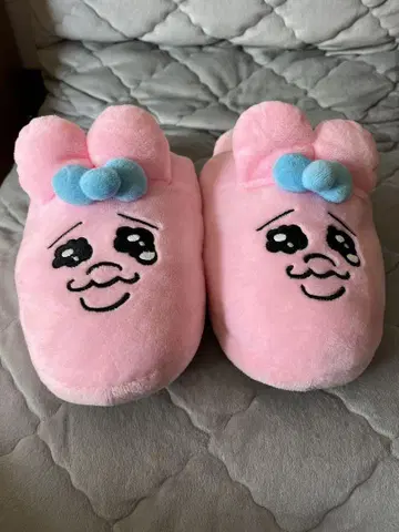 캐릭터 얼굴 핑크 슬리퍼 빤쮸토끼