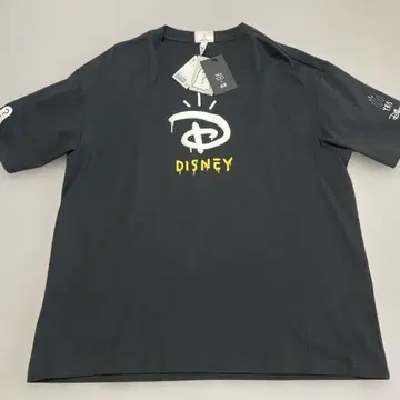 배송비 포함 택 포함 새상품 H&M 디즈니 100주년 티셔츠 XL