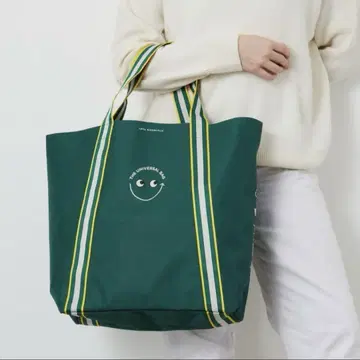 새상품, 택 포함 안야 힌드마치 내셔널 마부 콜라보 에코백 대