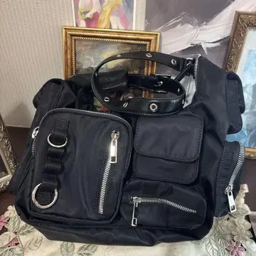 멀티 포켓 원숄더 백 지나시스 미사용 택 포함