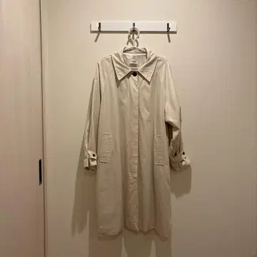 LAURENINH 베이지 트렌치코트