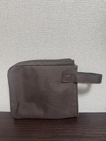 브라운 에코백 지퍼