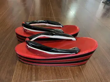 에나멜 빨검 통굽 하이힐 조리 23cm~23.5cm