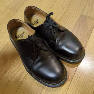Dr. Martens AirWair 블랙 신발 닥터마틴 가죽 신발