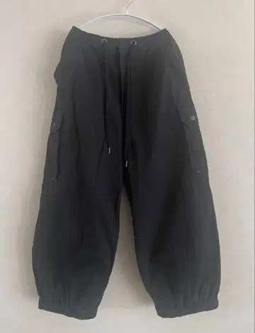 RNA-N R3619 이지 벌룬 카고 팬츠 블랙