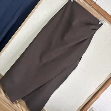 자라 슬릿 롱 스커트 카키