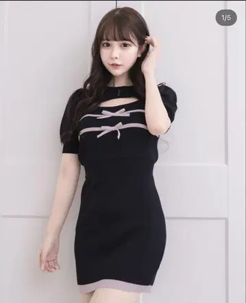 리본 테이프 플레이 야드 반팔 니트 원피스 pium