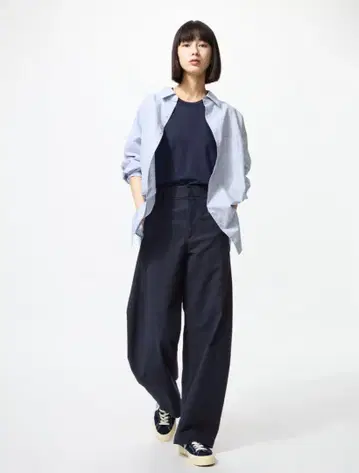 유니클로 저지 배럴 레그 팬츠 NAVY