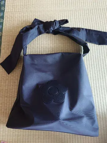 퍼피 리본 데이지 패치 토트