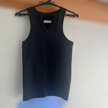 엠포리오 아르마니 EMPORIO ARMANI 블랙 슬리브리스