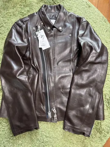 3사이즈 25aw 사카이 브라운 가죽 자켓 leather