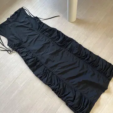 자라 블랙 타이트 스커트 L