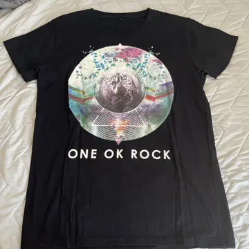 ONE OK ROCK 티셔츠